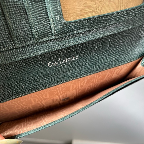 Guy Laroche Monogram Wallet - Picture 4 of 5